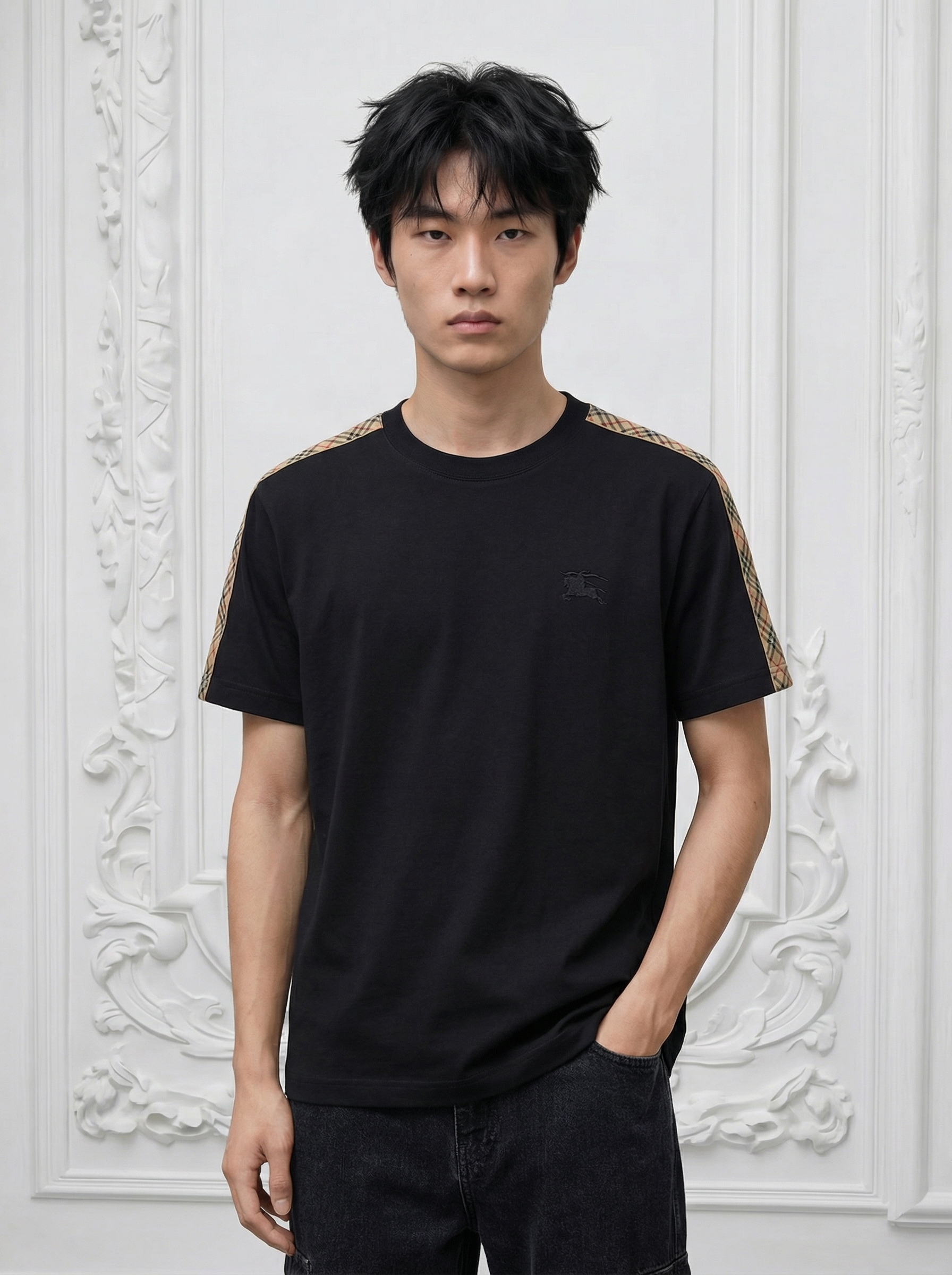 Burrbery Tshirt 0011 - Black